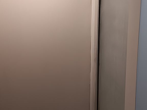 Downstair s bathroom shower