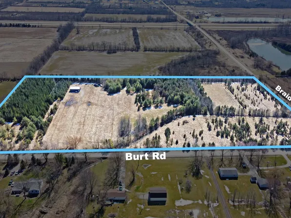 11899 Burt Rd, Memphis, MI 48041