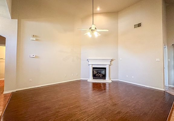 3rd image of 3805 Brandywine Ln