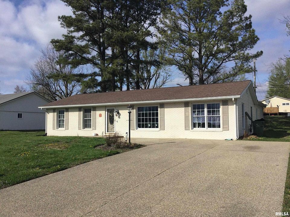 1st image of 109 Evergreen Dr