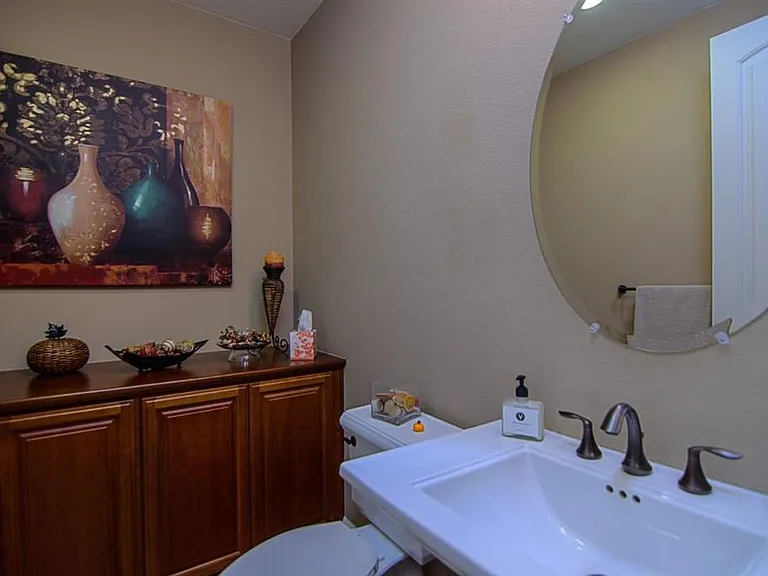 550 Bel Air Way — Photo 13