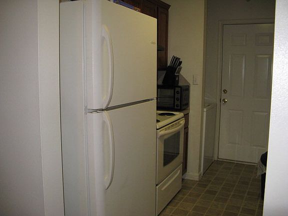 3rd image of 3209 Princeton Ave #97