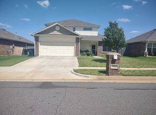 2812 Sun Berry Way, Yukon, OK 73099