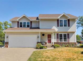 4413 Palm Ave, Des Moines, IA 50310