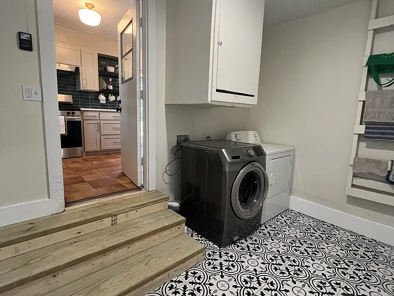 513 Inwood Dr — Photo 15