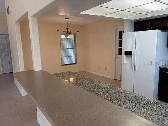 3rd image of 1922 Dockside Dr