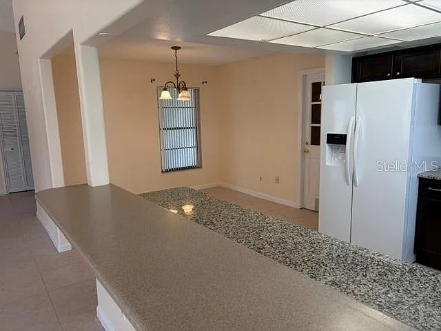 1922 Dockside Dr — Photo 3