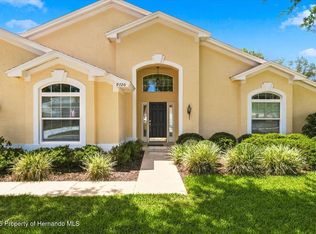9720 Southern Belle Dr, Weeki Wachee, FL 34613