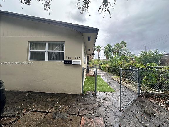 3rd image of 280 NW 39th St