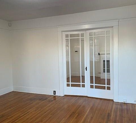 4th image of 3622 Granada Ave