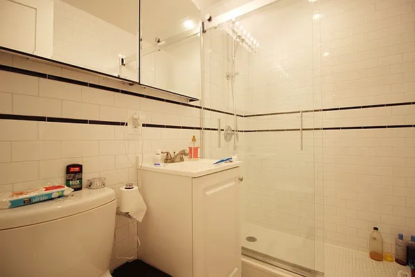 Rented by Bold New York | media 39