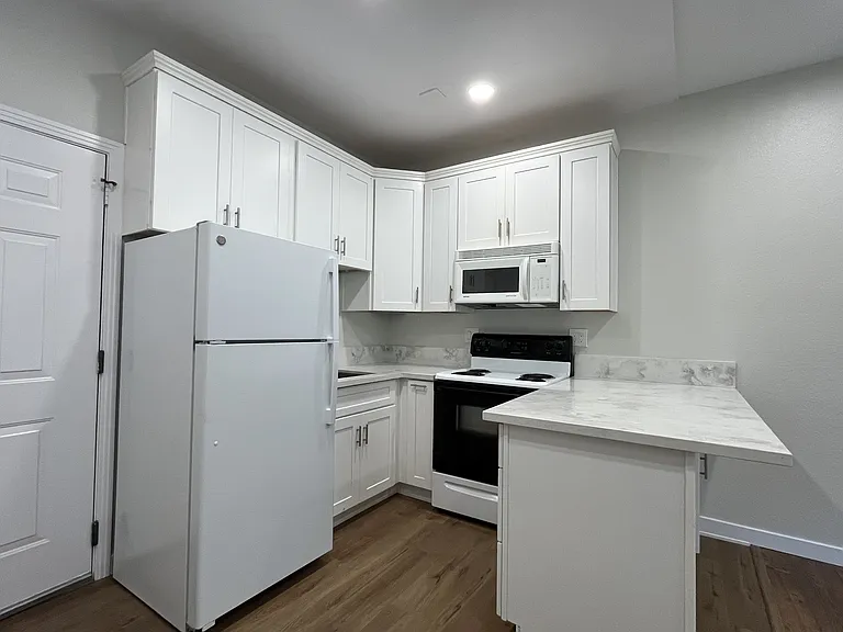 3796 Alabama St #15 — Photo 4