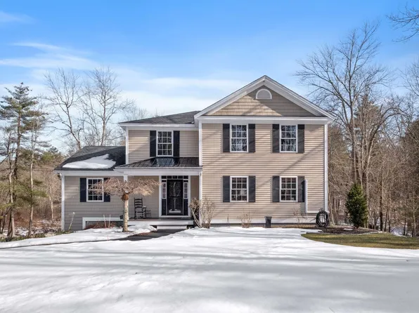3 Kelso Drive, Bow, NH 03304