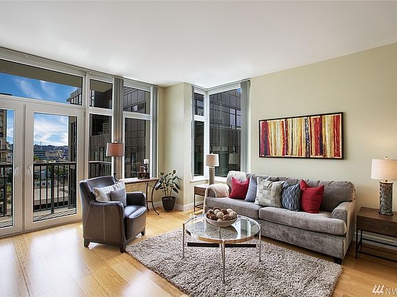 4th image of 2717 Western Ave #9012