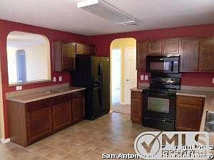 5th image of 717 Clearbrook Ave