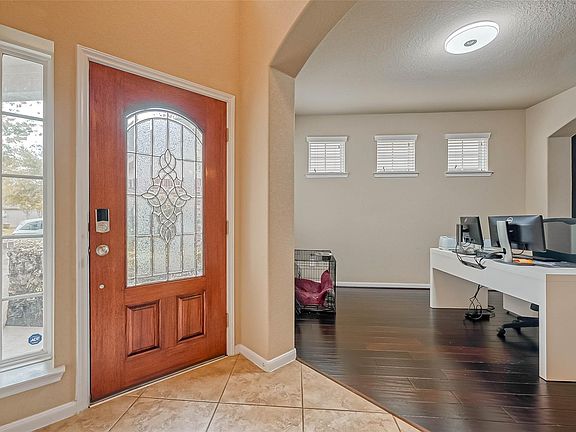 5th image of 6227 Ledger Ln