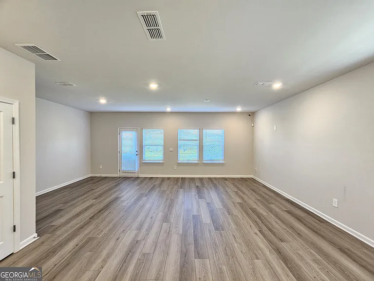 4548 Red Lion Pl — Photo 10