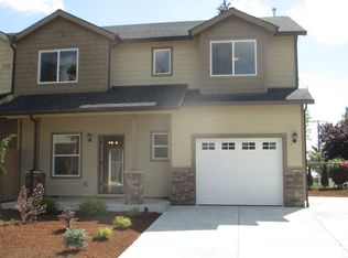 702 Garden Ct, Molalla, OR