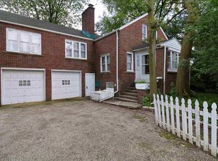 2656 E Big Beaver Rd, Troy, MI 48083