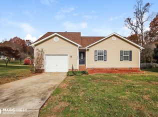 3985 Cherry Tree Dr, Greensboro, NC 27405