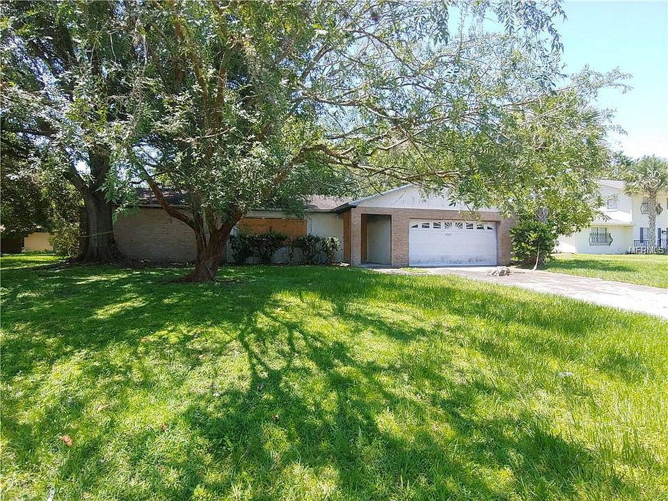 1st image of 4727 Pine Lake Dr