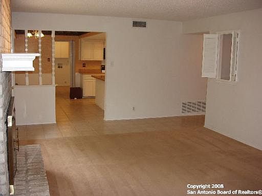 3rd image of 2038 OAK VISTA DR