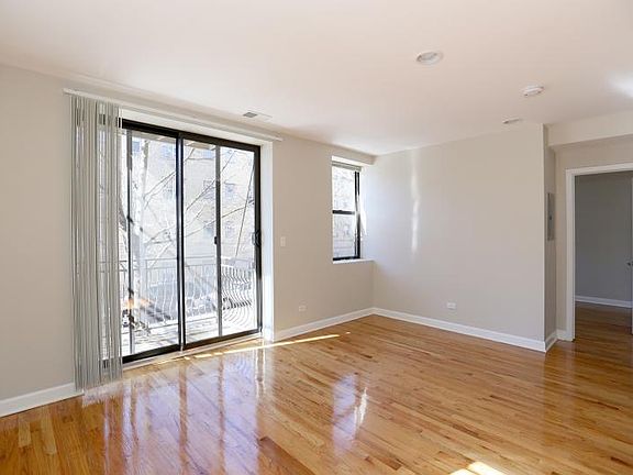 2nd image of 4759 S Maplewood Avenue # 205 Fl 2nd