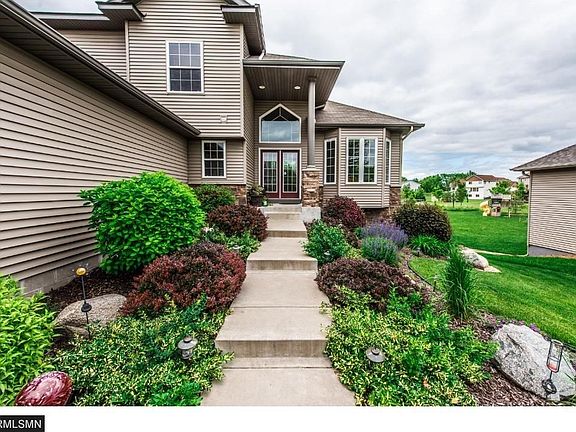 Extensive landscaping welcomes you home!