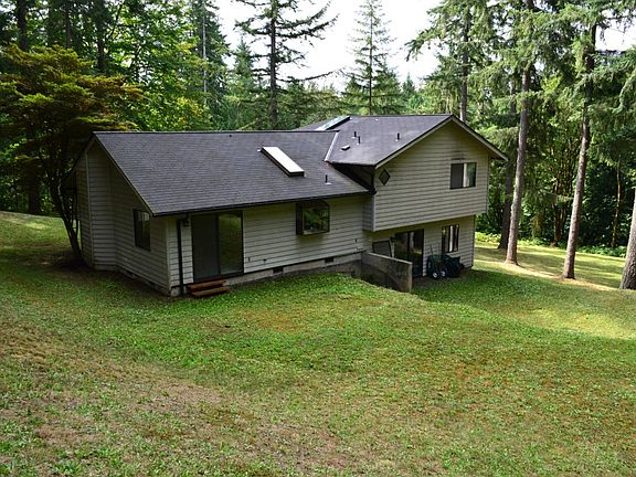 2nd image of 1839 280th Ave NE