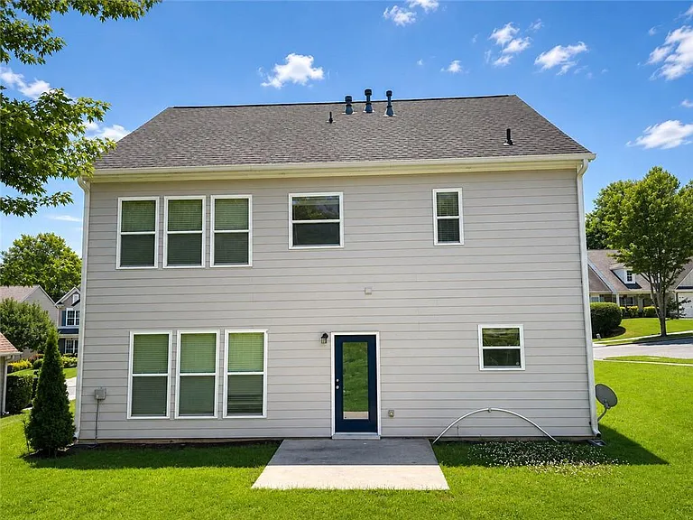 2268 White Alder Dr — Photo 3