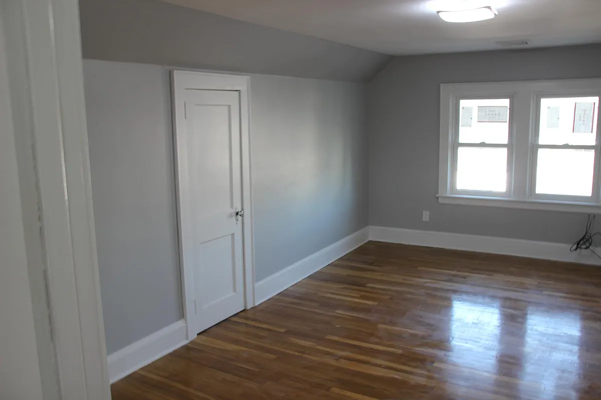 Building Photo - 115 Grove St #3
