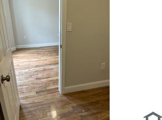 456 S 19th St #1, Newark, NJ 07103