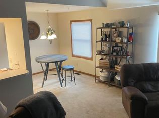 1305 Sturdy Rd, Valparaiso, IN 46383