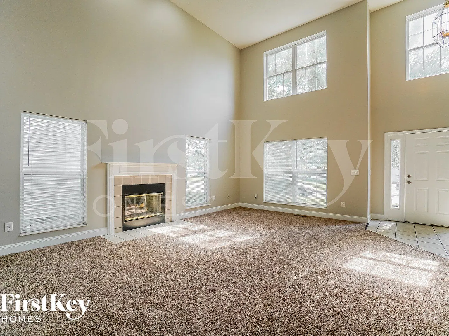 4 bed, 2.5 bath, 2348 sqft, $2,930 — Photo 2