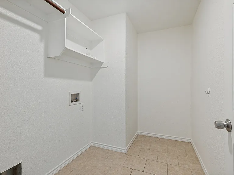 900 San Felipe Trl — Photo 6