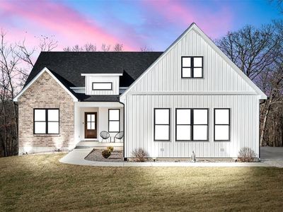 1 Greenview Ct, Troy, MO, 63379