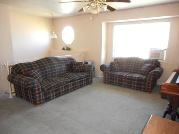 2nd image of 2060 Ironwood Dr