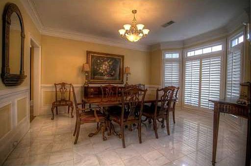 5th image of 3755 Hedgecliff Ct