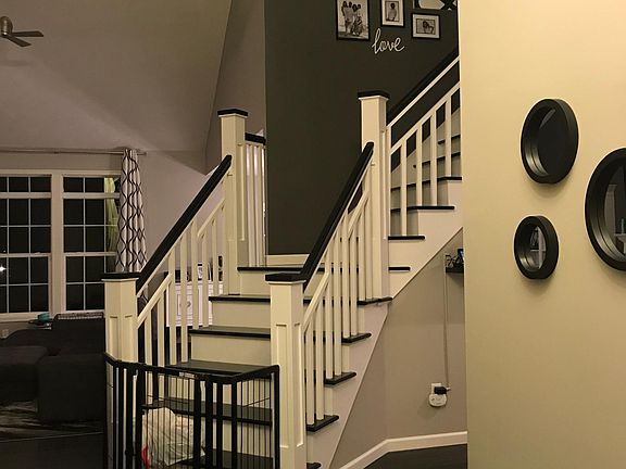 5th image of 46 Aspen Springs Dr