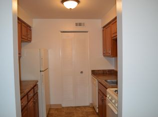 1732 Lucille Dr APT 1D, Lima, OH 45801