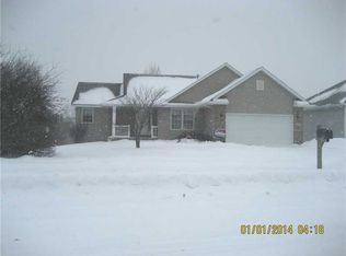 2300 N Ridge Dr, Coralville, IA 52241
