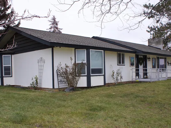 781 Gibson Rd, Selah, WA 98942