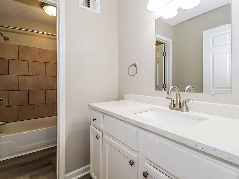8631 Debbie Kay Ln — Photo 16