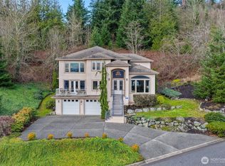 865 Burlington Heights Drive, Burlington, WA 98233