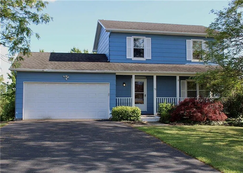 3 bed, 1300 sqft, $2,600 — Photo 1