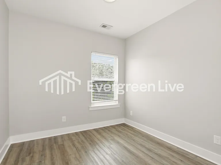 5849 Cheshire Cove Trl — Photo 7