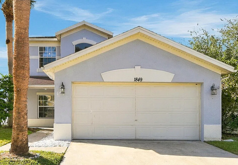 1849 Meadow Pond Way