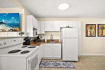 207 8th Street, Unit 201C — Photo 4