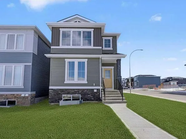 41 N Ambleton Blvd NW, Calgary, AB T3P 2K1