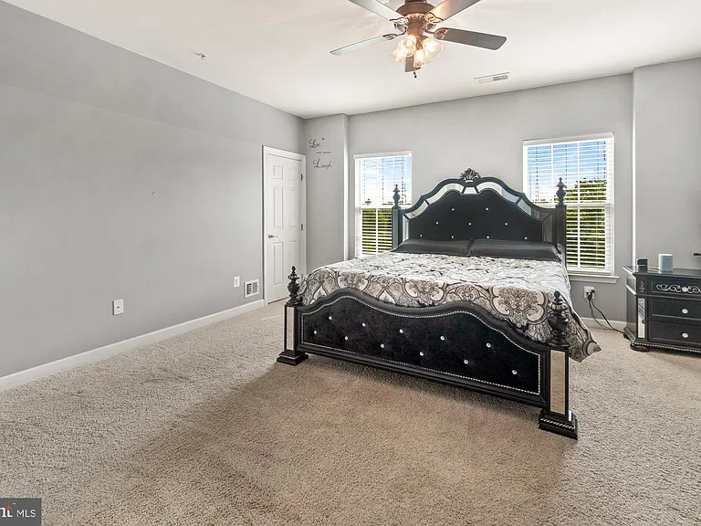 3565 Holborn Pl — Photo 18